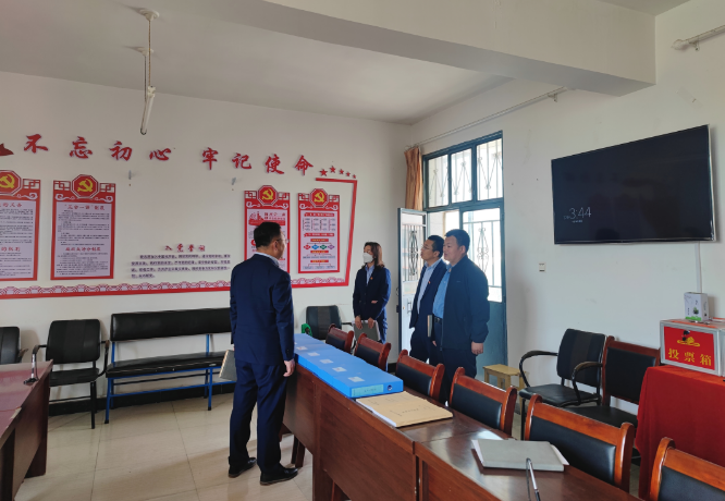 筑起安全墙 照亮乡村路——米兰官方站网页版-米兰MiLan(中国)
鼎力支持包抓共建村社文明创建工作(图9) 筑起安全墙 照亮乡村路——米兰官方站网页版-米兰MiLan(中国)
鼎力支持包抓共建村社文明创建工作(图9)