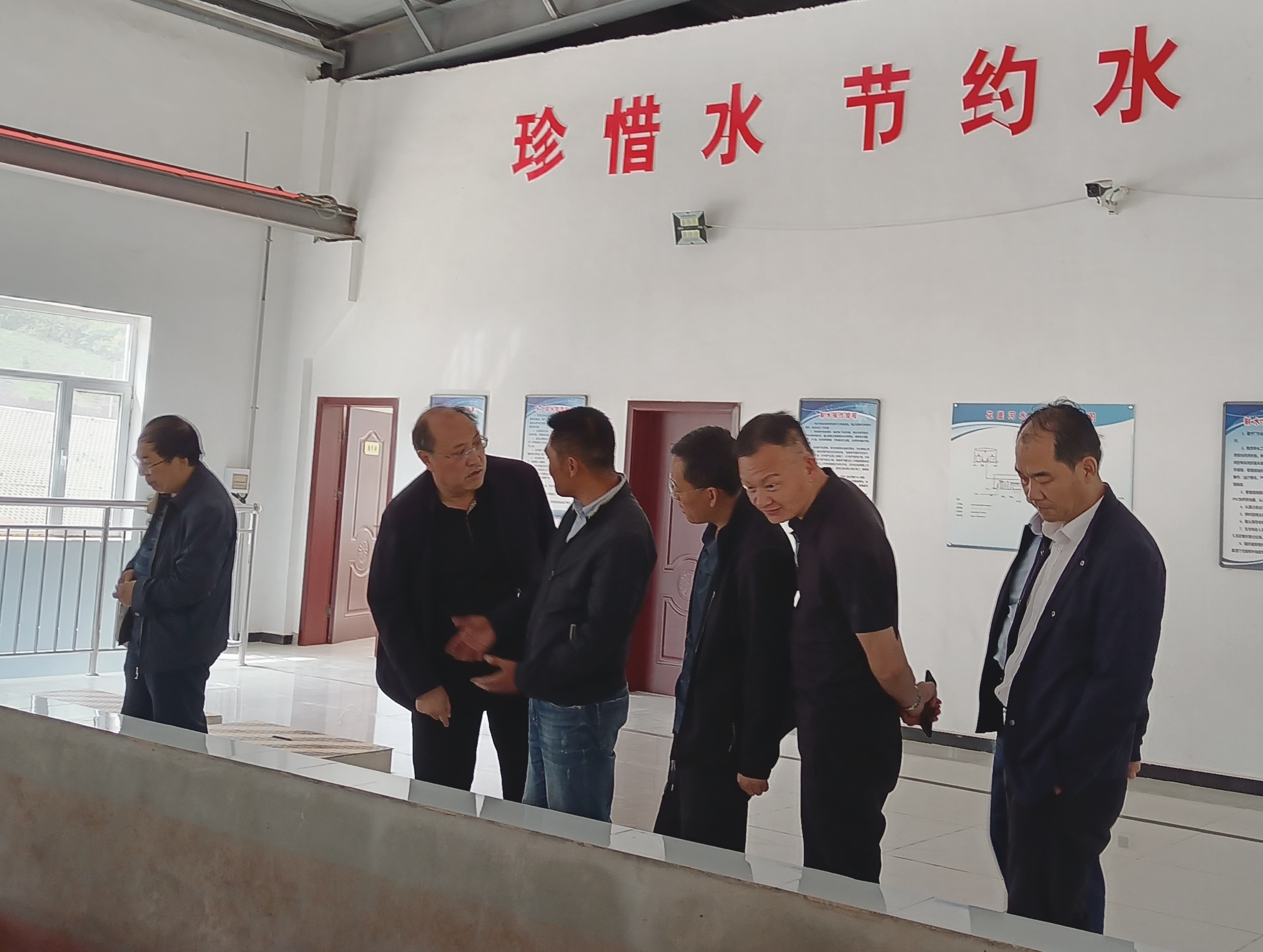 米兰官方站网页版-米兰MiLan（中国）
赴甘肃水建公司开展全面调研(图3)