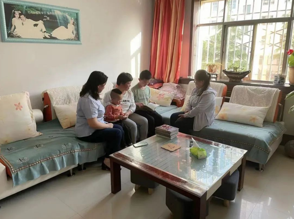 米兰官方站网页版-米兰MiLan（中国）
开展女职工未成年子女关爱活动(图2)